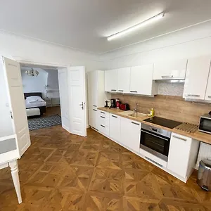 U Obecniho Dvora - Old Town Appartement