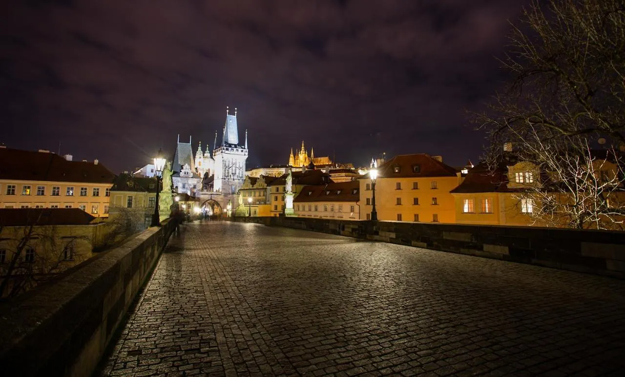 Mostecka Apartment Praag Tsjechië